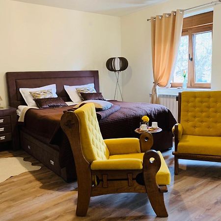 Zvjezdana Dolina Garni Hotel Андриевица Экстерьер фото