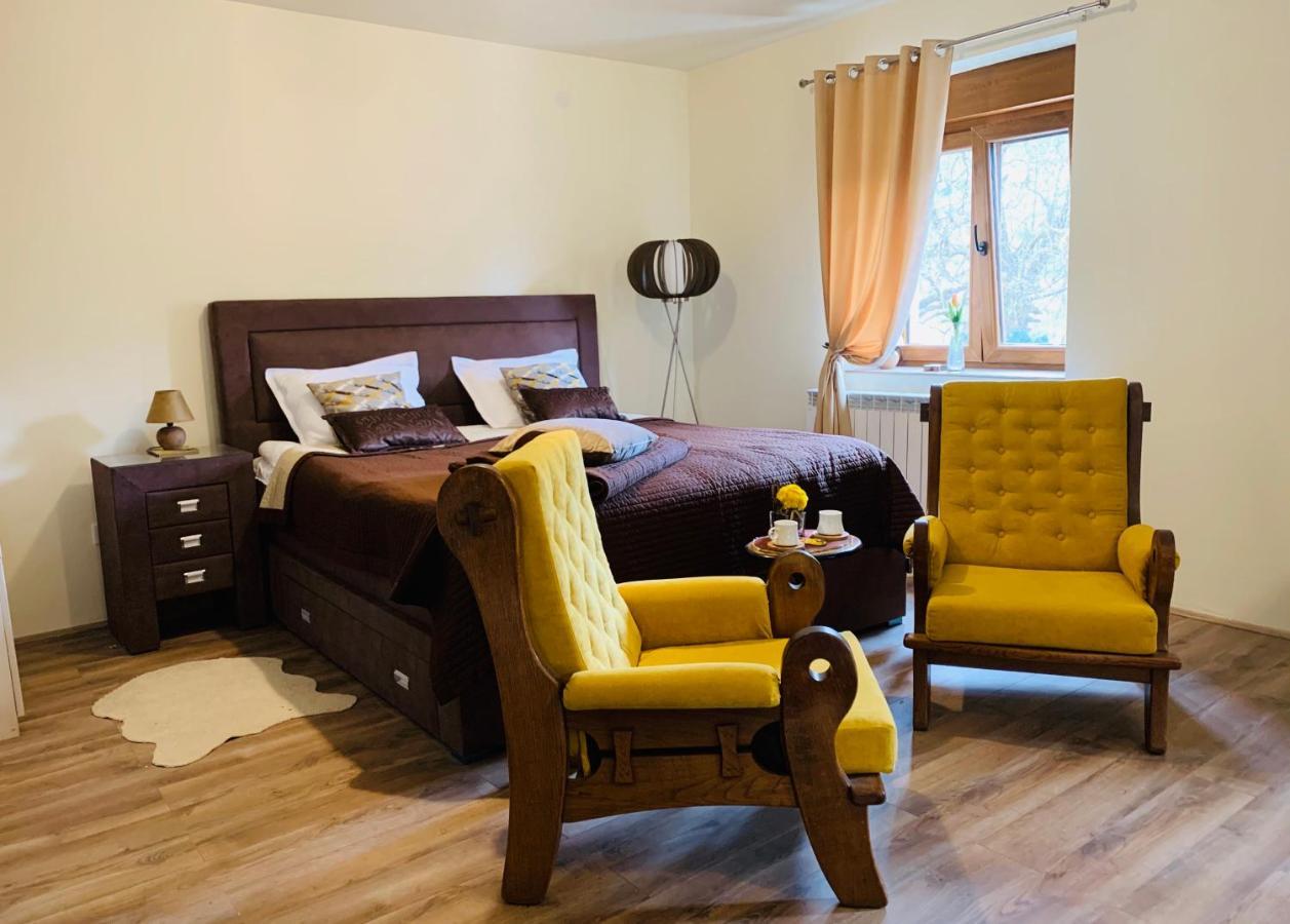 Zvjezdana Dolina Garni Hotel Андриевица Экстерьер фото