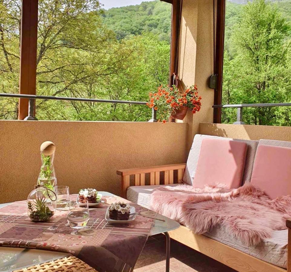 Zvjezdana Dolina Garni Hotel Андриевица Экстерьер фото